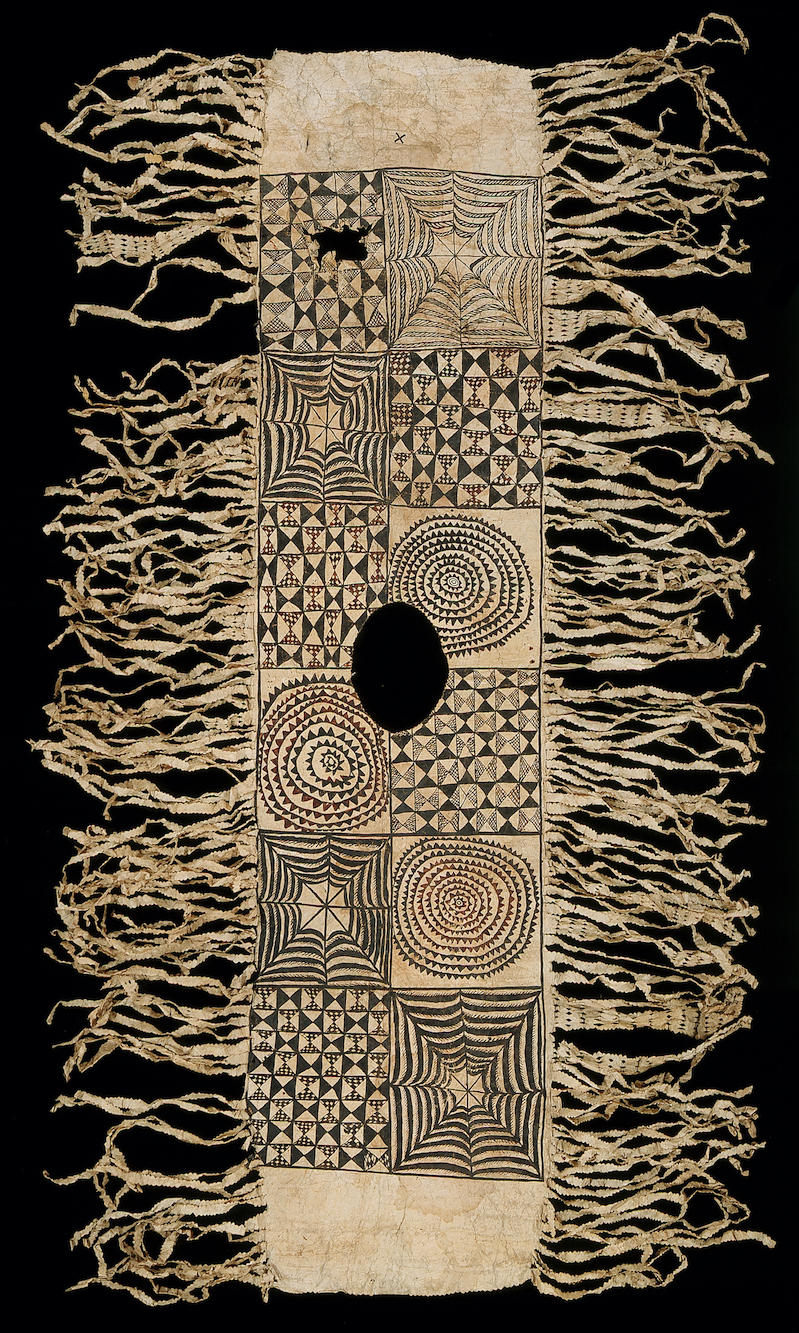 Tiputa (Poncho), 19th century, Niue (Te Papa, New Zealand, CC BY-NC-ND 4.0)