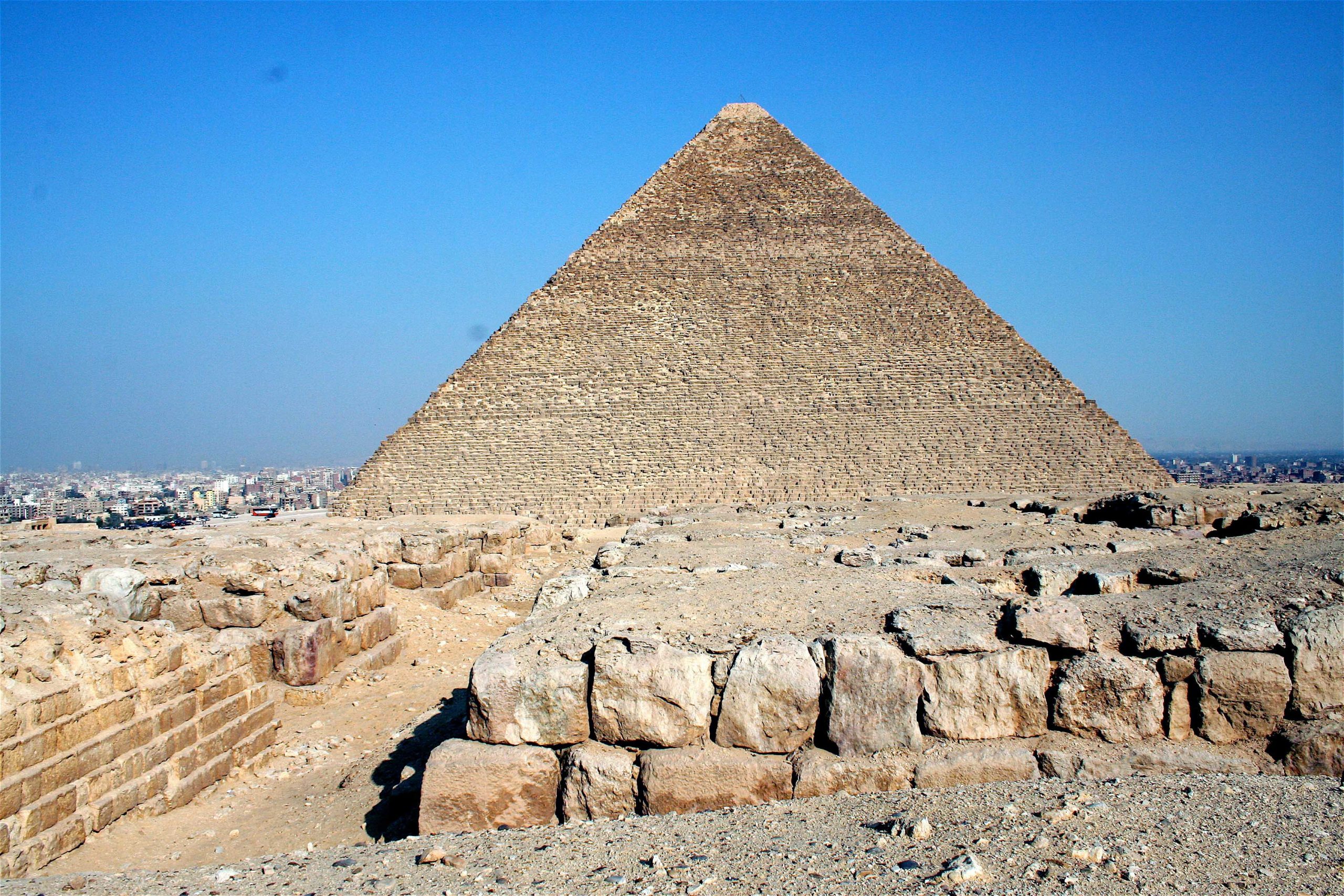Ancient Egyptian Pyramids And Tombs Ancient Egyptian Pyramids And Tombs