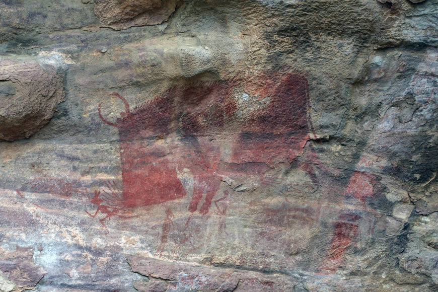 A horned boar, paintings in rock shelter 15, Bhimbetka, India (photo: Bernard Gagnon, CC BY-SA 3.0)