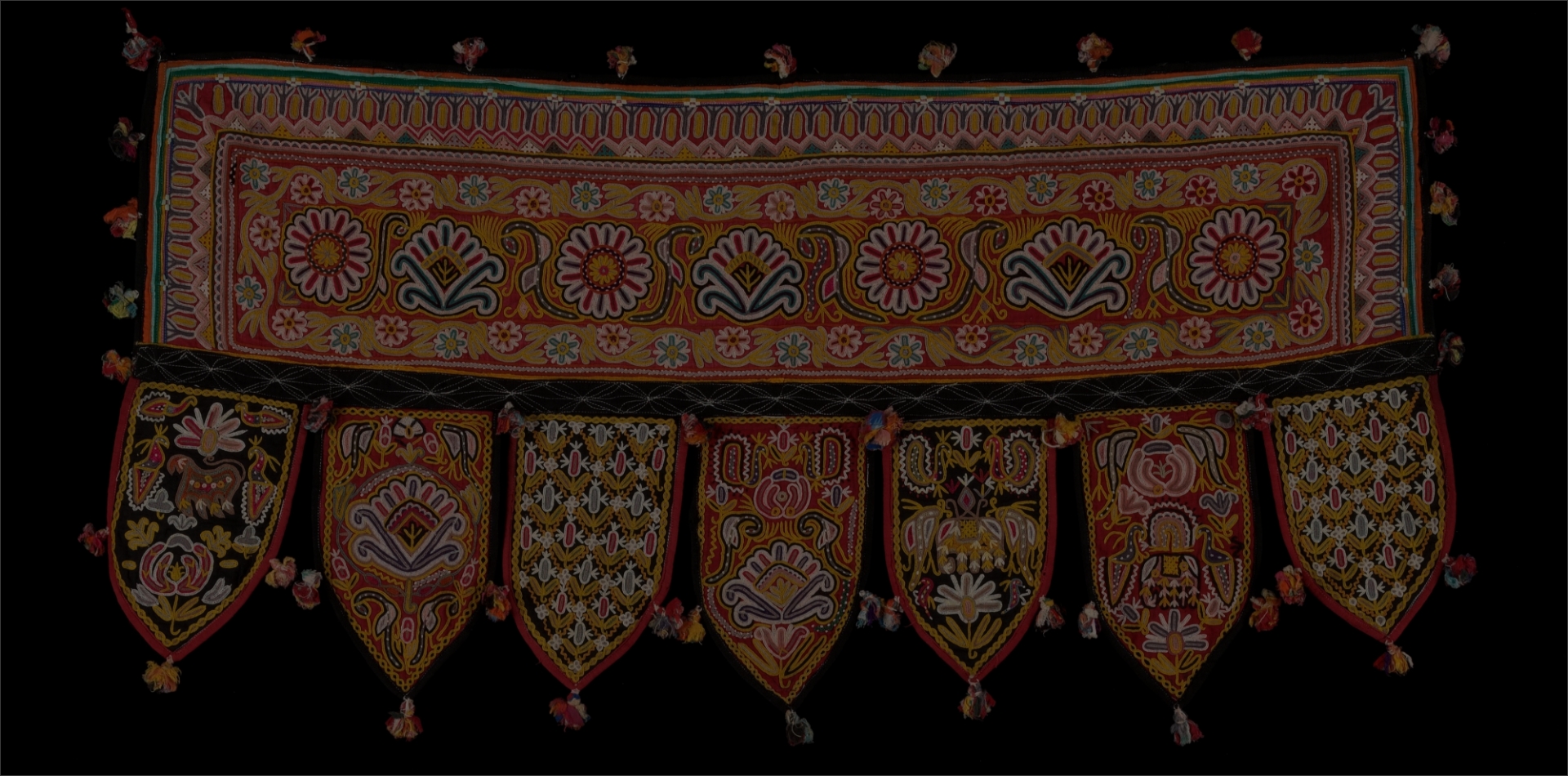 Smarthistory – Warding off the evil eye: talismanic textiles