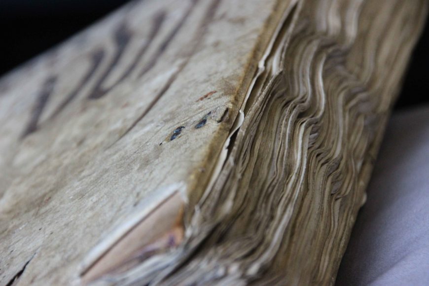 Late medieval binding that has lost its clasps, Leiden, University Library, BPL MS 96 (14th century) (photo: Erik Kwakkel)