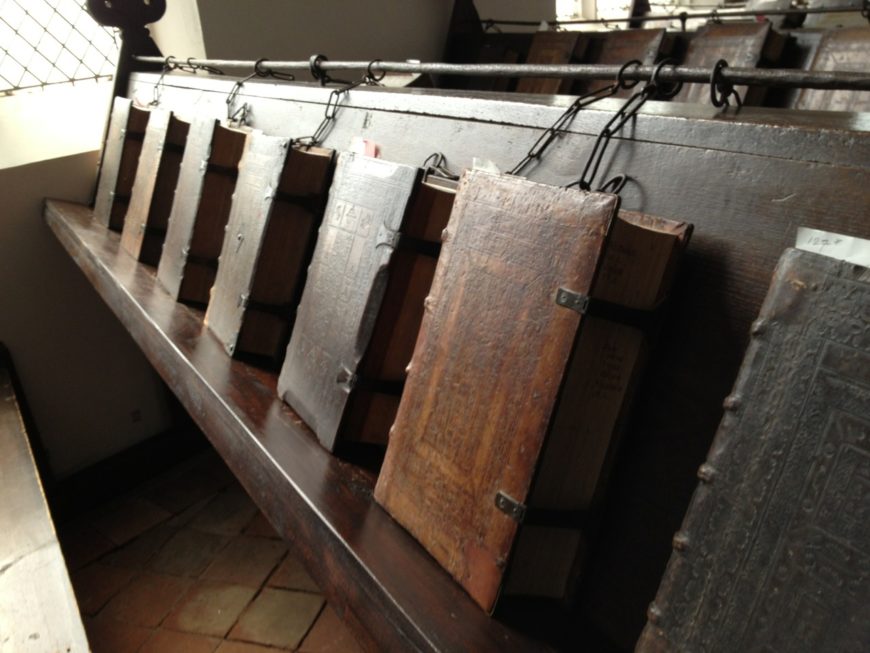 The chained library in Zutphen (De Librije, the Netherlands; photo: Erik Kwakkel)
