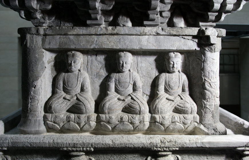 Scene from Buddha's Assembly (detail), Ten-story Stone Pagoda of Gyeongcheonsa Temple, 1348, Goryeo Dynasty, marble, 1350 cm high (National Museum of Korea)