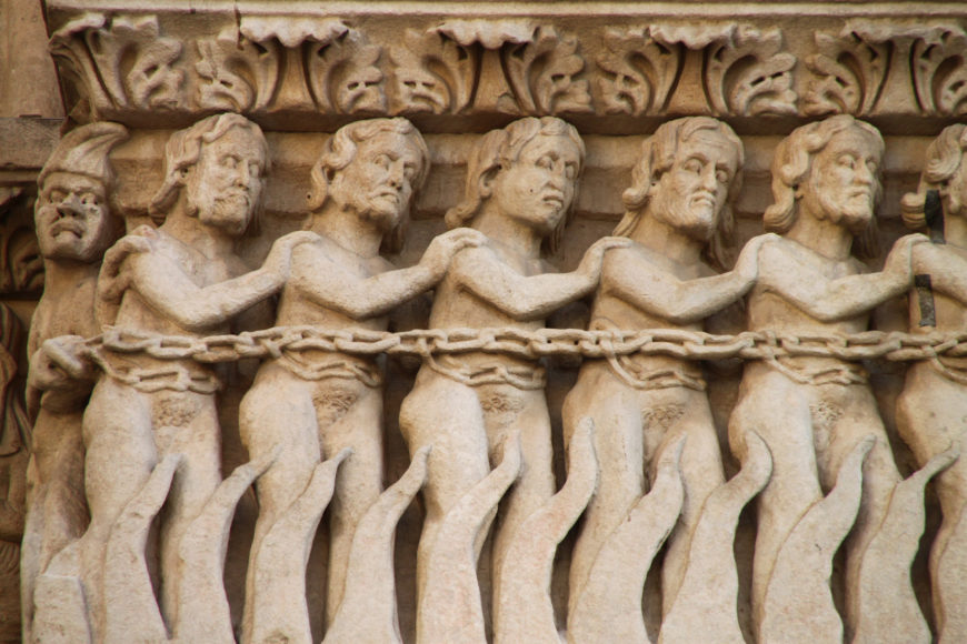 Damned on right side of the portal, Saint Trophime, Arles, 12th–15th century (photo: kristobalite, CC BY-NC-ND 2.0)