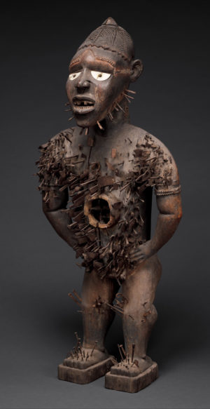 Power Figure (Nkisi N'Kondi: Mangaaka), Kongo peoples, mid to late nineteenth century, wood, paint, metal, resin, ceramic, 118 x 49.5 x 39.4 cm, Democratic Republic of Congo (The Metropolitan Museum of Art)