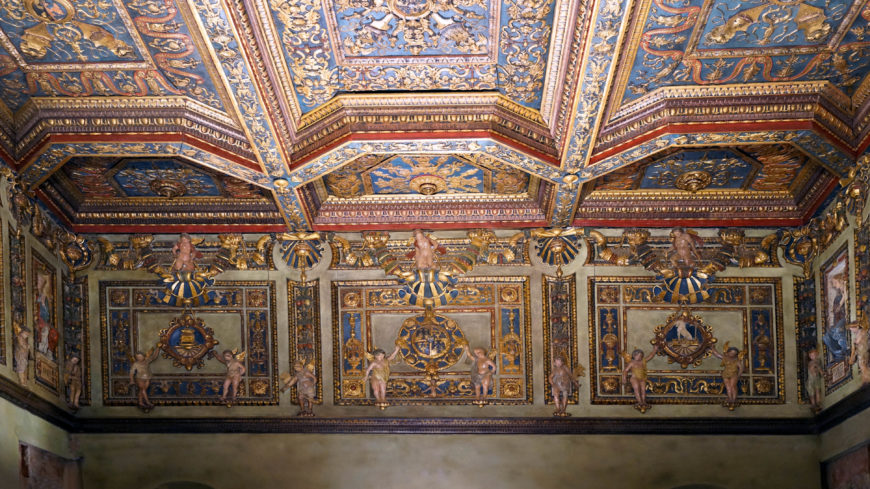 Sala dei Stucchi, Palazzo Schifanoia, Ferrara (photo: Lauren Kilroy-Ewbank, CC BY-NC-SA 2.0)