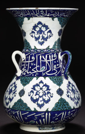 Mosque Lamp made for the renovation of the Dome of the Rock, 1549, polychrome glazed pottery, Iznik, Turkey, 38 cm high (© The Trustees of the British Museum)