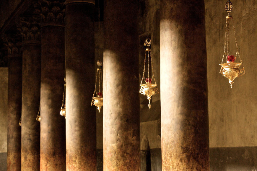 Lamps, Church of the Nativity, Bethlehem (photo: _skynet, CC BY-NC-SA 2.0)