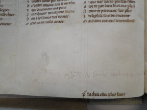 Marginal note in pencil regarding payment to the professional scribe Jehan de Sanlis, “ci (com)me(n)ce Jeha(n) de Sanlis a ratable VI d. a la piece” (Jehan de Sanlis made this for 6 pence per quire). Miracles de Nostre Dame and other text(s), folio 80 verso, 1327, ink on parchment, 43.2 x 31.7 cm (The Hague, Royal Library, MS 71 A 24)