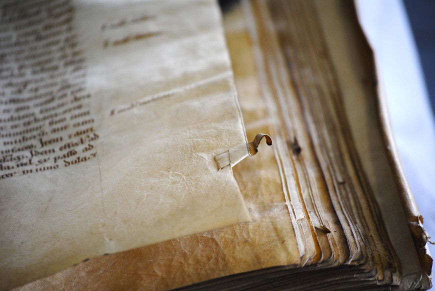Leiden, University Library, BPL MS 2001 (12th century) (photo: Erik Kwakkel)