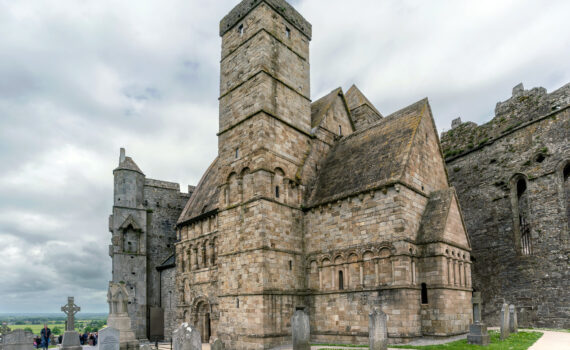 Cormac's Chapel, 1127–34 C.E., sandstone, Rock of Cashel, County Tipperary, Ireland