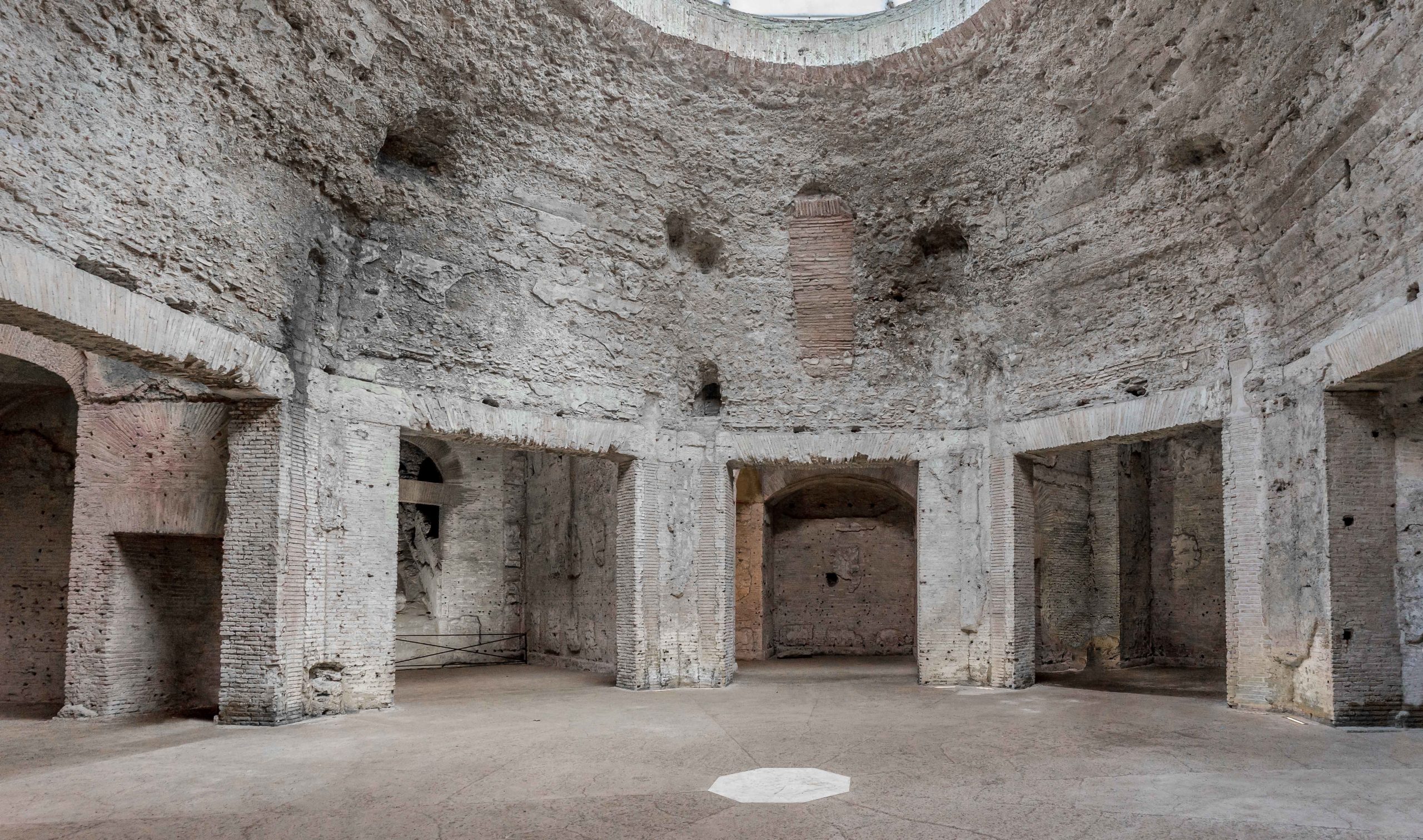 Severus and Celer, Octogonal Room, Domus Aurea, 65–68 C.E. (photo: Parco archeologico del Colosseo)