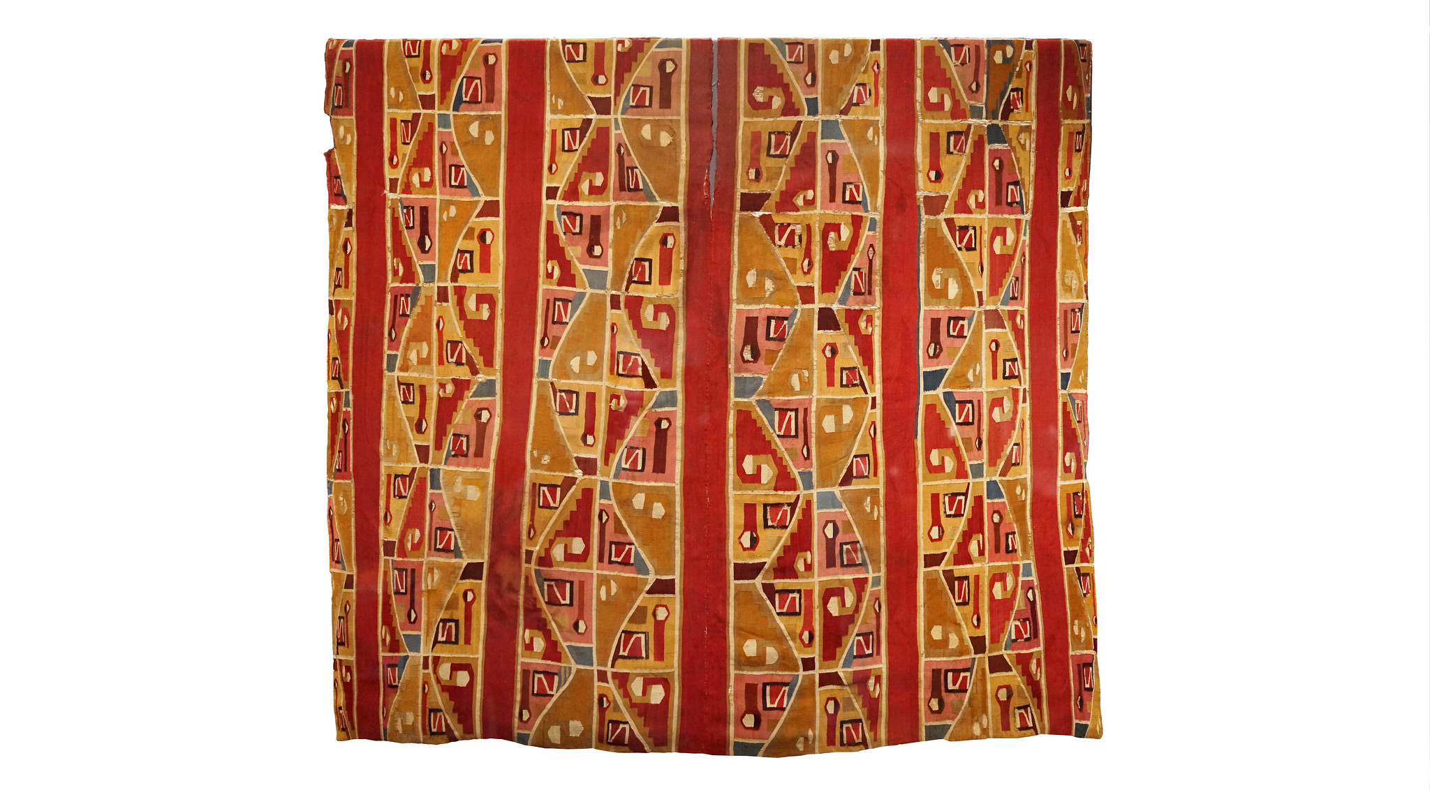 Tunic (Wari, Peru), c. 600–850 C.E., wool, cotton (interlocked tapestry weave), 109.9 × 118.1 cm (Museum of Art, Rhode Island School of Design)
