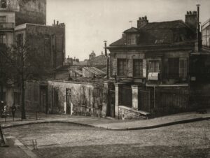 Anonymous photographer, undated photo of the Bateau-Lavoir, Place Émile Goudeau, Montmartre, Paris © Le Vieux Montmartre