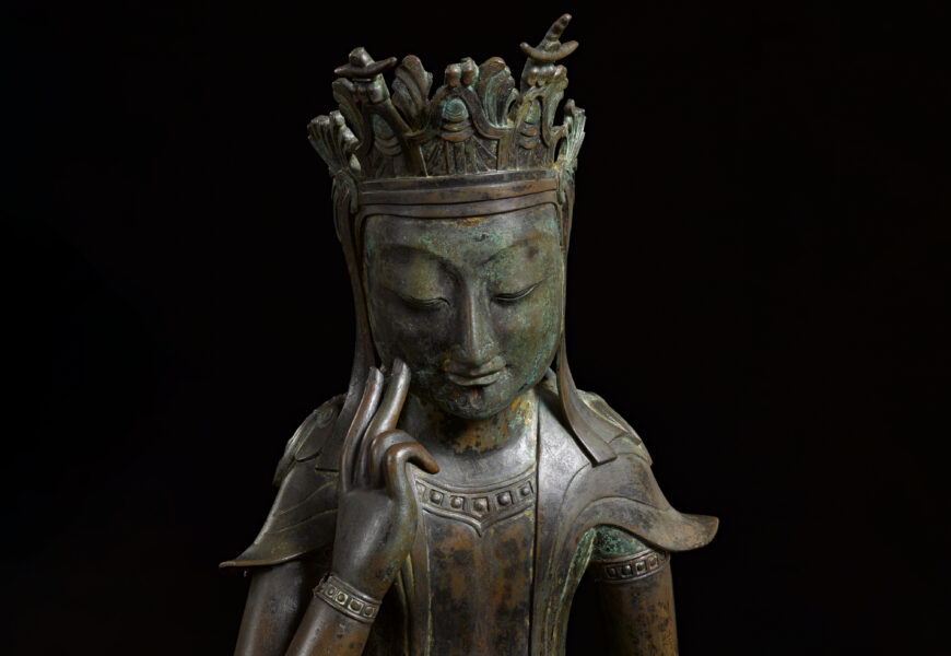Face and crown (detail), Pensive bodhisattva, late 6th century (Three Kingdoms period), gilt-bronze, 83.2 cm high, National Treasure 78 (National Museum of Korea, Seoul)