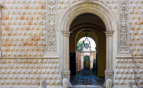 Palazzo dei Diamanti, Ferrara