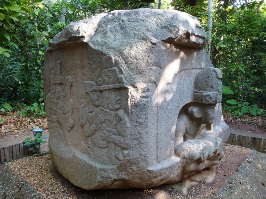 Altar 5, from Complex A, La Venta, c. 700–400 B.C.E. (Olmec), basalt, 91 x 73 x 77 cm  (Parque Museo La Venta, Villahermosa; photo: @Abel_MenaHis)