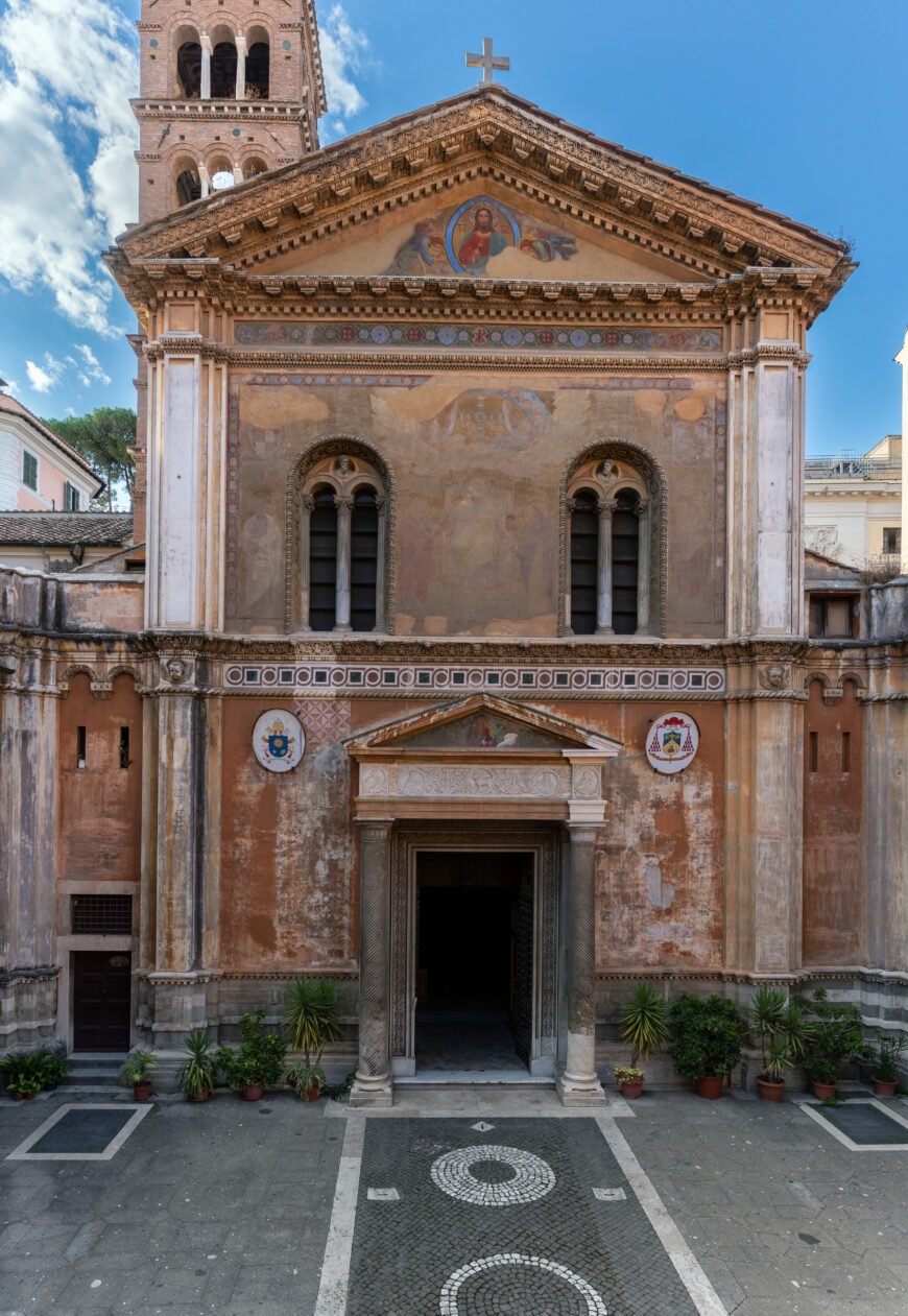 Façade of Santa Pudenziana, 4th century C.E., Rome (photo: Steven Zucker, CC BY-NC-SA 2.0)