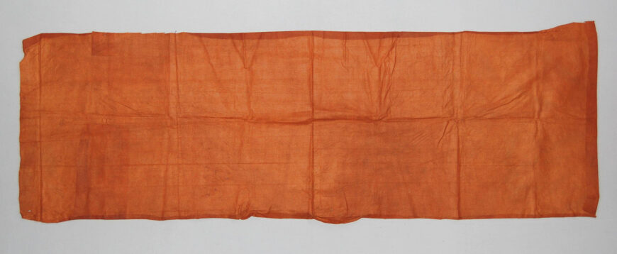 Barkcloth, acquisition details unknown, bark, 226 x 77 cm (© The Trustees of the British Museum, London)