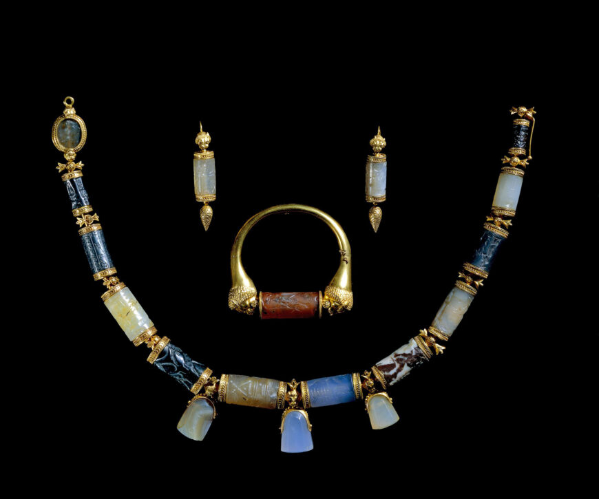 Lady Layard's Necklace, 1900–1800 B.C.E. with gold setting dating to the 1850s C.E., gold, stone, (© The Trustees of the British Museum, London)