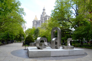 Melvin Edwards, Song of the Broken Chains, 2020, stainless steel (installed at City Hall Park, NYC by Public Art Fund, photo: Trish Mayo), © Melvin Edwards