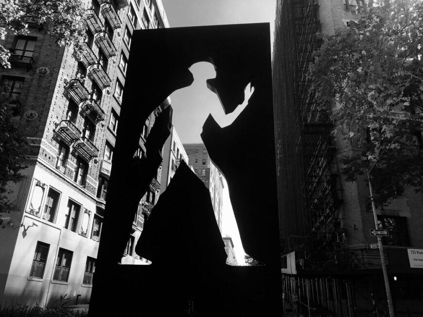Elizabeth Catlett, Invisible Man, Riverside Park, New York, 2003, bronze and granite, 457 x 225 cm (photo: Studio Museum in Harlem)