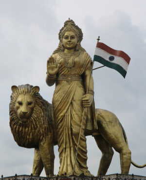 Bharat Mata sculpture, Yanam, India (photo: Dvssrinivas, CC BY-SA 4.0)