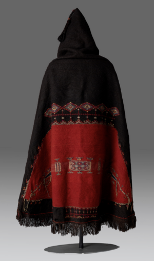 Akhnif, before 1921, wool, 175 x 284 cm (The Textile Museum, Washington, D.C.)