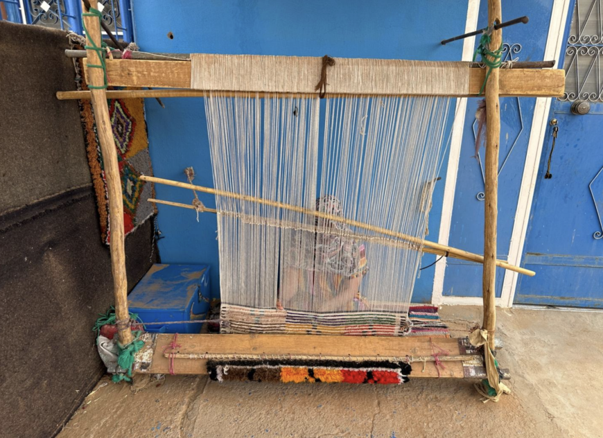 An example of a vertical loom (photo: © Cynthia Becker)