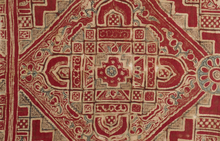 Geometric pattern (detail), Kalamkari fragment, 18th century, cotton, natural dyes, 37 x 27 cm (Museum of Art and Photography, Bengaluru)