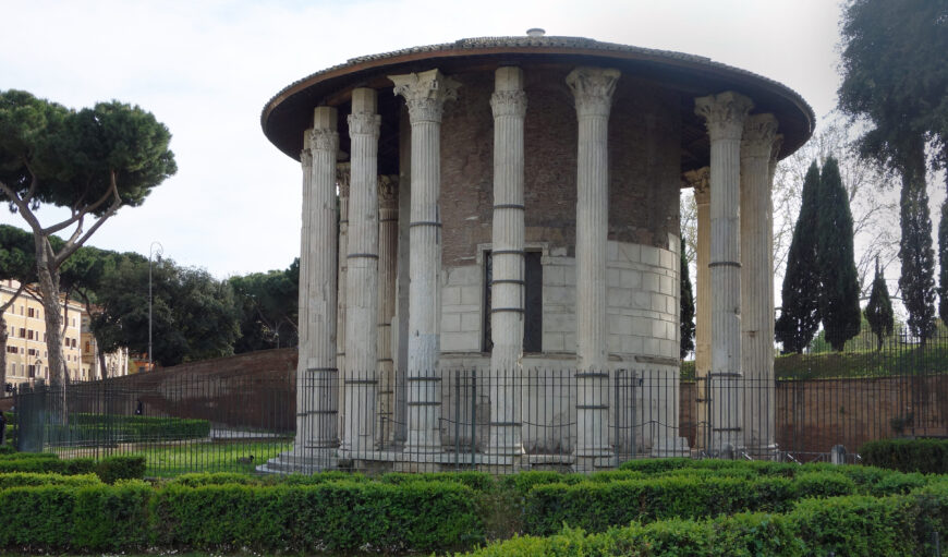 Temple attributed to Herakles Victor, Forum Boarium, Rome, late 2nd century B.C.E. (photo: Steven Zucker, CC BY-NC-SA 2.0)