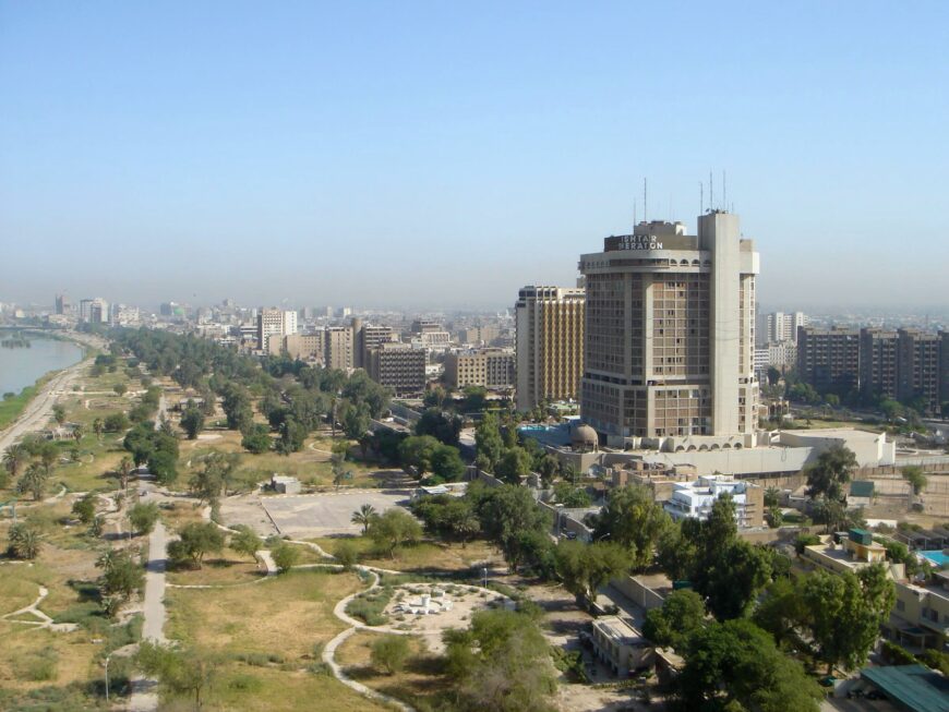 View of Baghdad with the Tigris River (photo: public domain)