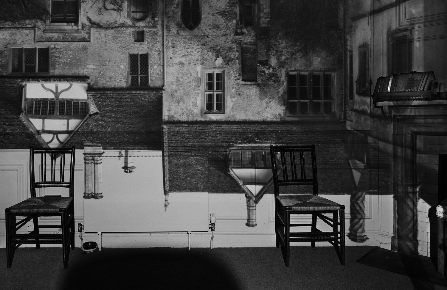 Abelardo Morell, <em>Camera Obscura Image of Courtyard Building, Lacock Abbey</em>