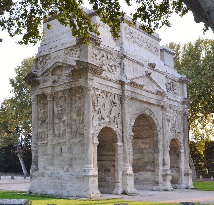 View of the northeast corner of the Arch at Orange showing the design's continuous architectural framework. Arch at Orange, France, 20s B.C.E., stone, 19.21 x 19.57 x 8.4 m (photo: Marianne Casamance, CC BY-SA 3.0)