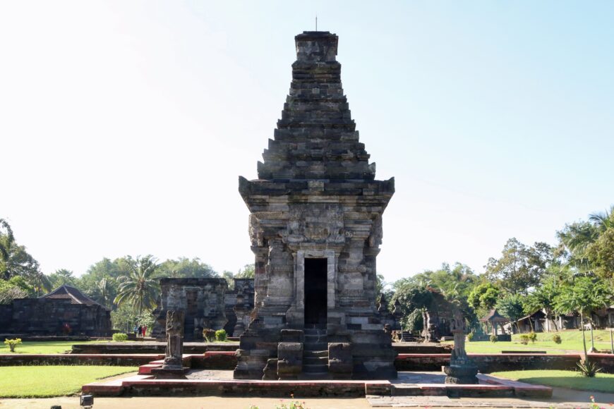 The Temple with Date at Penataran, 14th century, Java (photo: Panggah Ardiyansyah, CC BY-NC-SA 4.0)