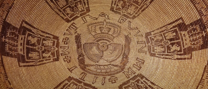 Juana Basilia Sitmelelene, Coin (Presentation) Basket, Chumash, Mission San Buenaventura, c. 1815-22, sumac, juncus textilis, mud dye, 9 x 48 cm (National Museum of the American Indian)