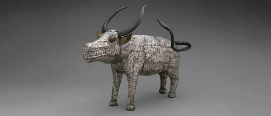 Buffalo (Bocio), 19th century, Republic of Benin, Fon people, silver, iron, and wood, 30.5 cm high (The Metropolitan Museum of Art)