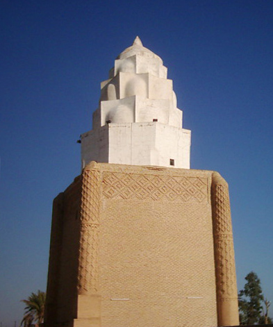 Qubbat Imam Dur (now destroyed), Samarra, Iraq, 1085–86 (Abbasid) (photo: Mustafa Wahhudi, CC BY-SA 4.0)