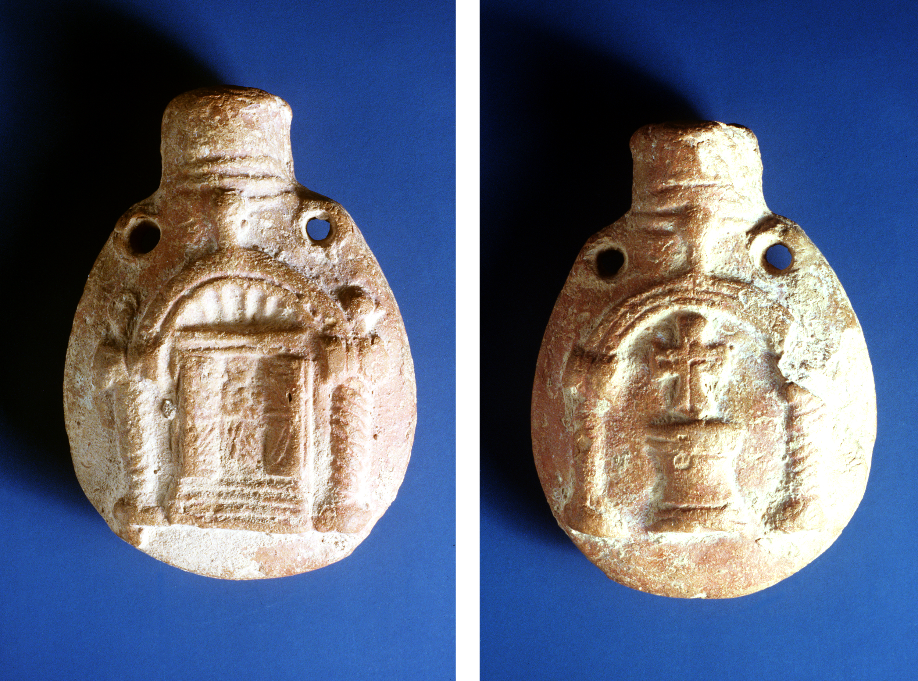 Smarthistory – Portable reliquaries and private devotion